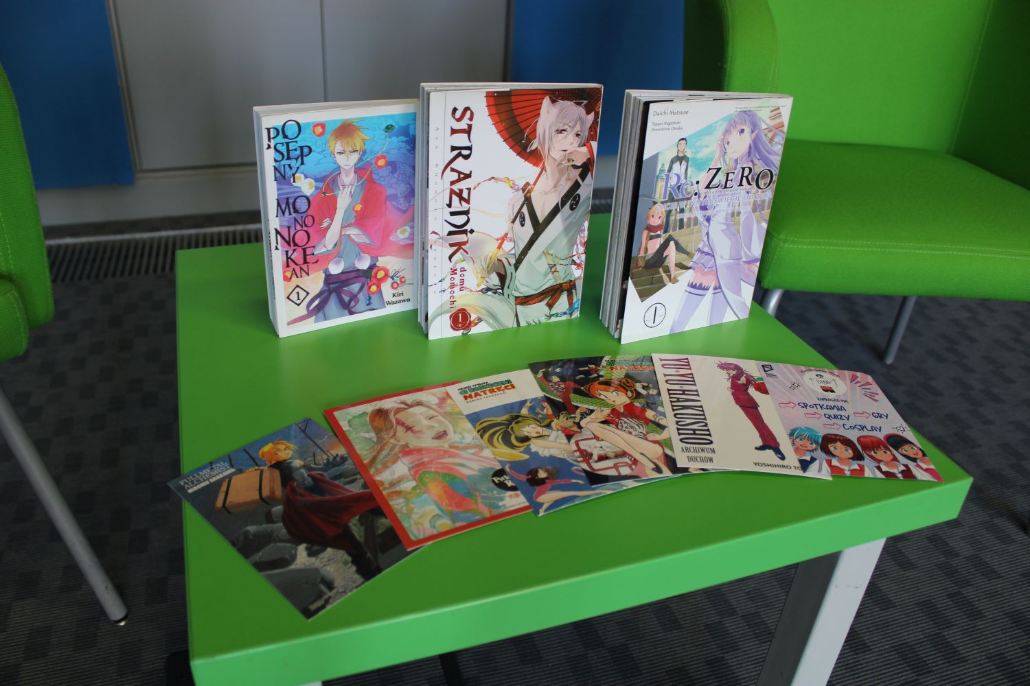 Wystawa mang oraz pocztówek mangowych