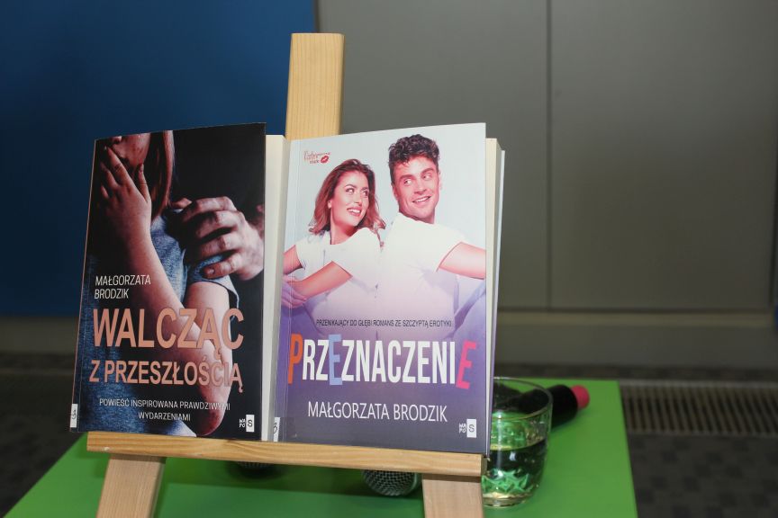 Książki na wystawce